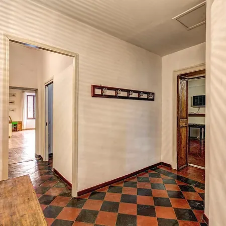 Monserrato Apartment